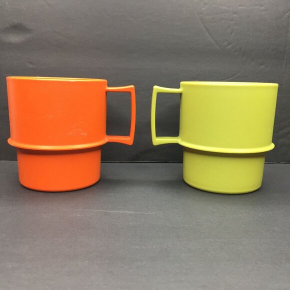 Vintage Set 4 1970s Tupperware Stacking Camp Mugs Cups 1312 Orange Yellow Green - Picture 4 of 15